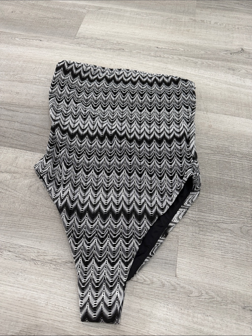 NA-KD Black & White Geometric One-Piece Bathing Suit